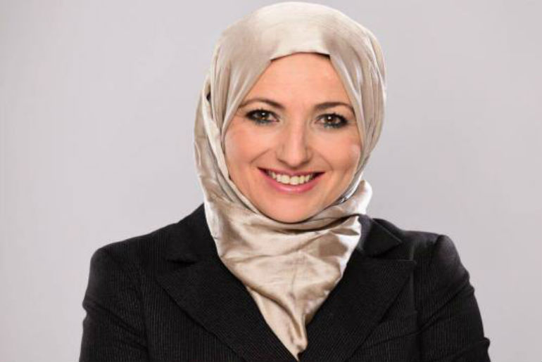 ألمانيا : المهندسة سماح بالحاج سعد..المرأة التي تستفيض عطاء..أنا عربية و ألمانيا منحتني الكثير