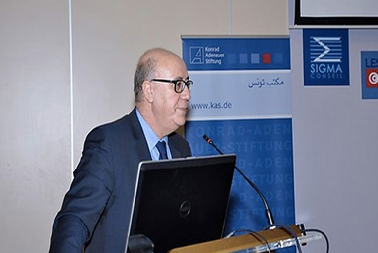 محافظ البنك المركزي التونسي في منتدى سويسرا: ندرس امكانية الإقتراض من جاليتنا بالمهجر