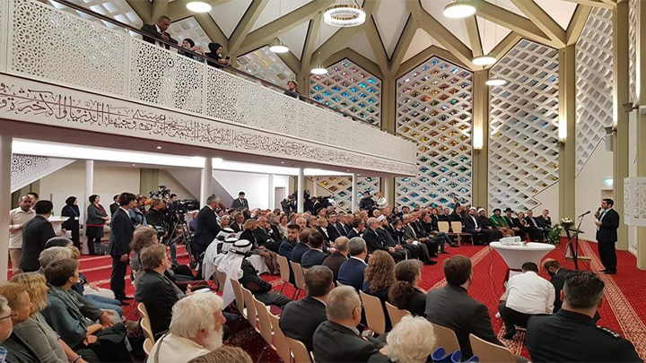 ألمانيا : افتتاح مسجد بمدينة هامبورغ  في مبنى كنيسة