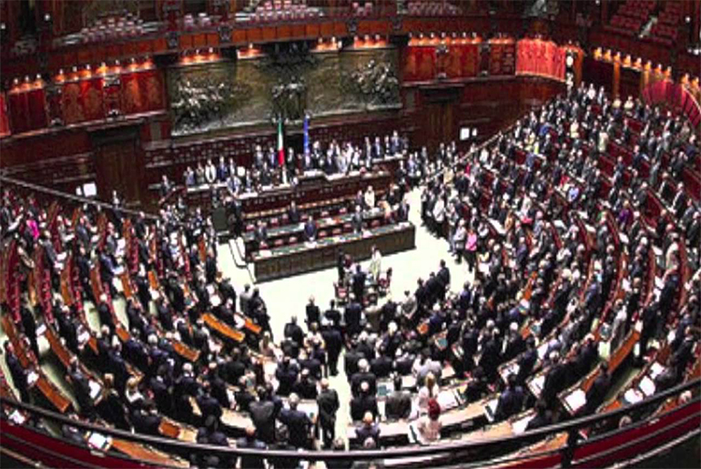 سلب الجنسية الإيطالية و ترحيل المقيمين قسرا .. البرلمان الإيطالى لديه 60 يومًا للتصويت على مشروع القانون ليصبح نافذ المفعول