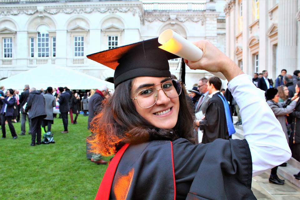 سمر المزغني أول تونسية تتحصل على شهادة دكتوراه من جامعة كامبريدج