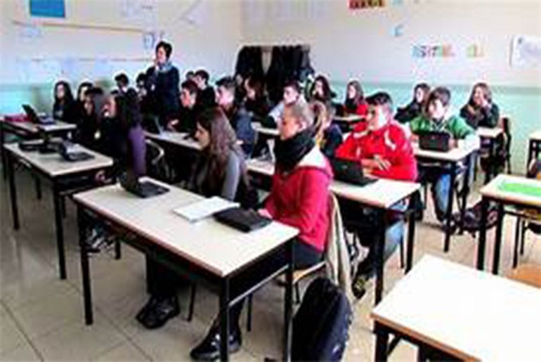 وزارة التعليم الايطالية تعلن بداية التسجيل للتلاميذ بالمرحلة الابتدائية و الثانوية للسنة الدراسية2020/2019 ابتداء من هذا التاريخ..